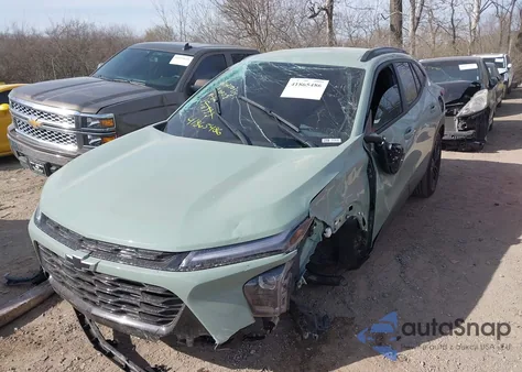 2025 Chevrolet Trax Fwd Activ z USA, uszkodzony, nr VIN KL77LKEP9SC152932